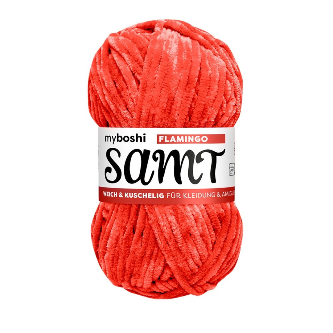 Oppdag Myboshi Samt Chenillegarn – mykt, slitesterkt og perfekt for amigurumi, puter og mer! 100g nøster med 100 meter, OEKO-TEX-sertifisert.

